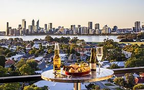 Metro Hotel Perth
